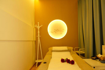 成都青羊区日式指压的寂静美学：在按压中听见雪落的声音